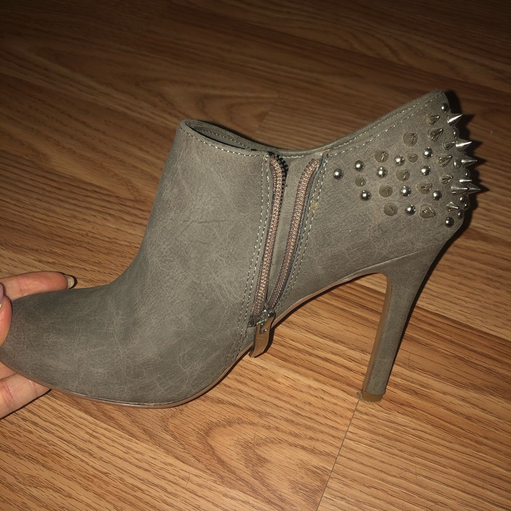 Jessica Simpson Booties